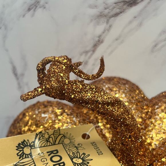 NWT set of glitter orange and white pumpkins - Picture 9 of 9